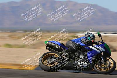 media/Nov-11-2023-SoCal Trackdays (Sat) [[efd63766ff]]/Turn 8 Set 1 (1030am)/